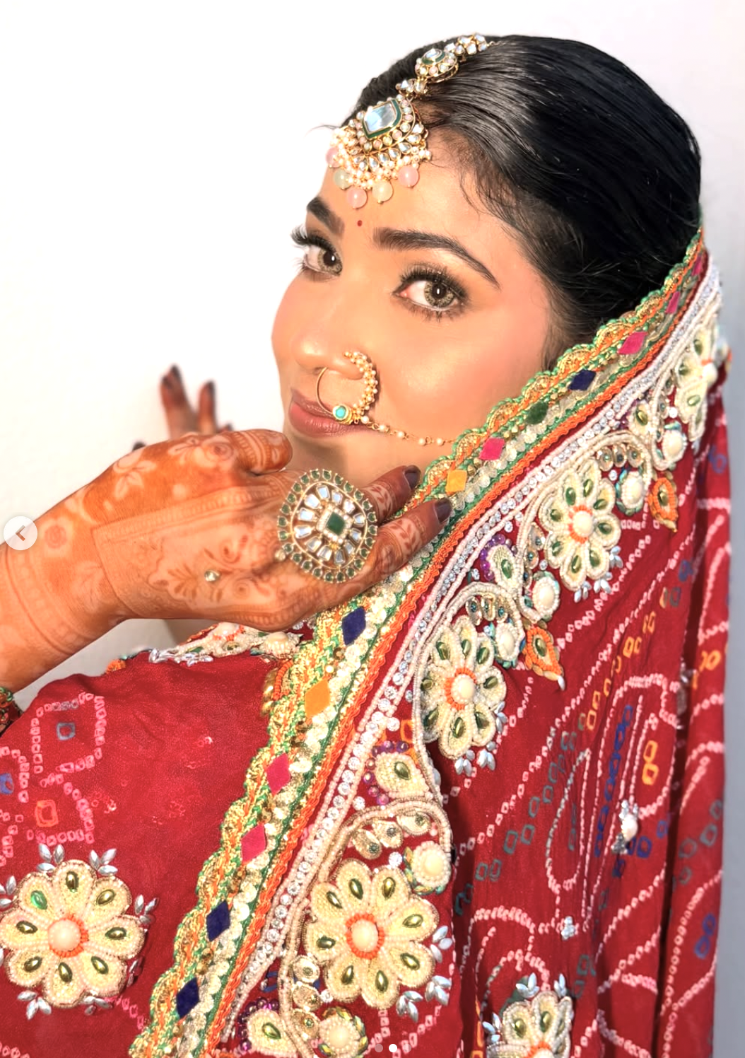 Traditional red bridal look